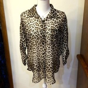 Rue 21 Leopard Top size Large